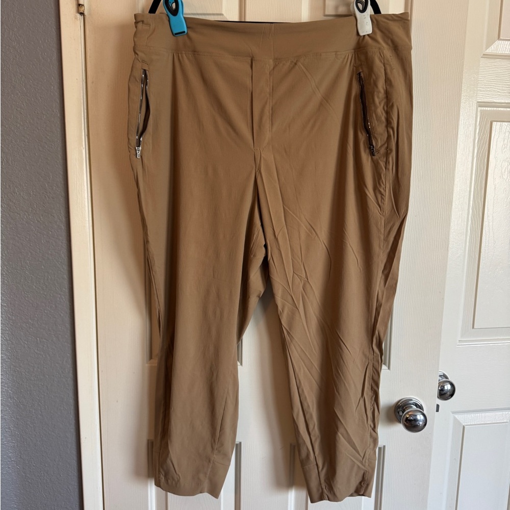 Athleta Jogger Pant 20